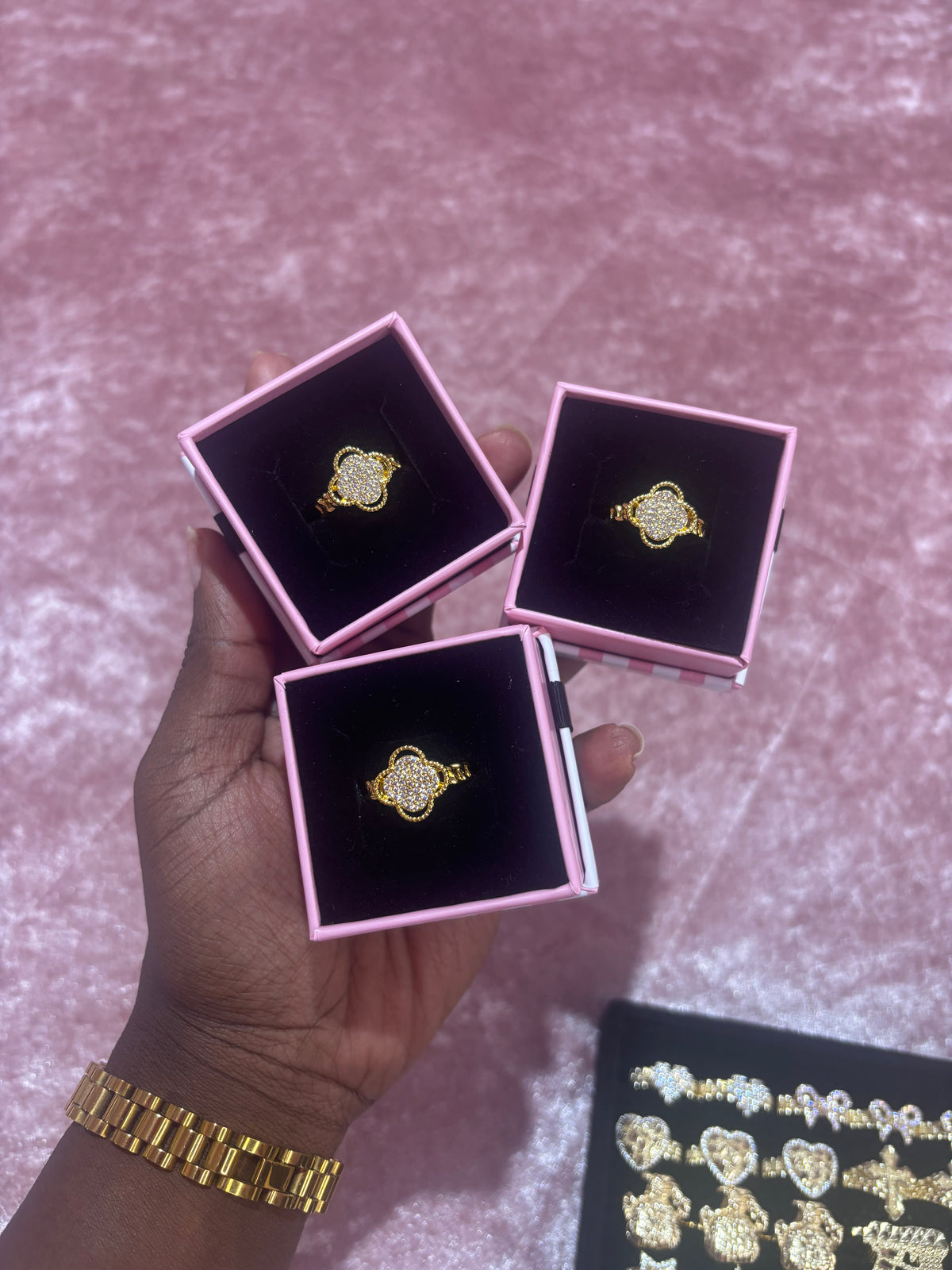 Clover Ring