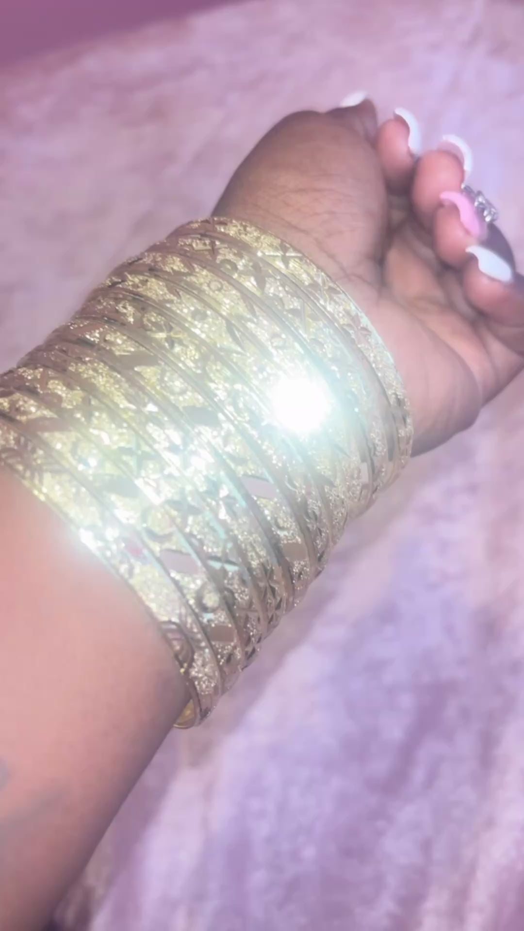 Personal Bangle Vendor